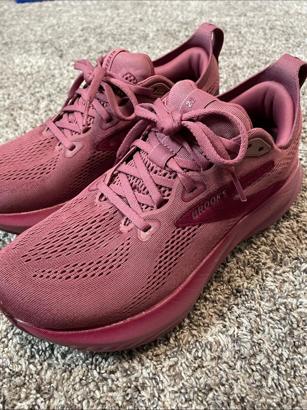 Women’s Brooks Glycerin 22 Running Sneakers